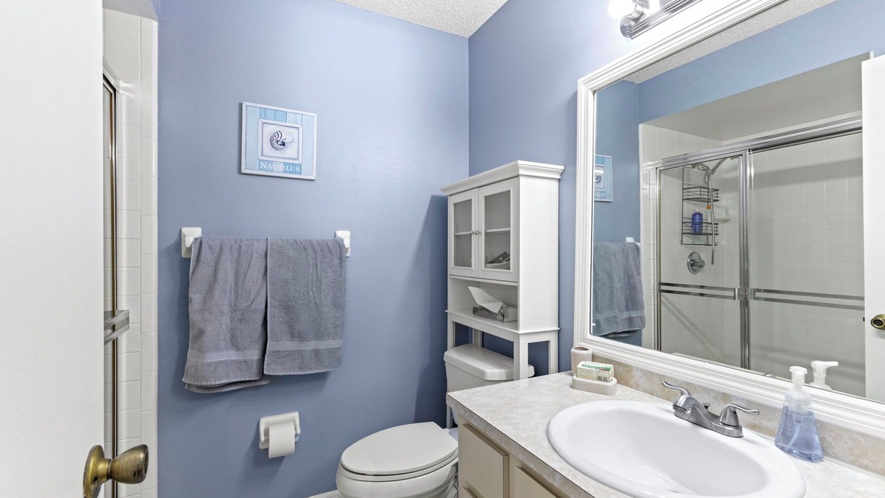 Photo of Bathroom in Florida Shores