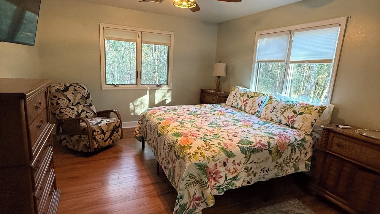 Photo of Bedroom in Chassahowitzka
