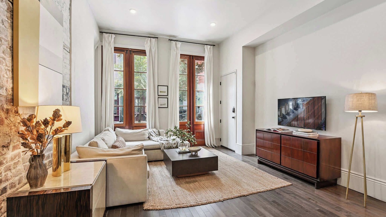 Photo of Bedroom in Central Business District