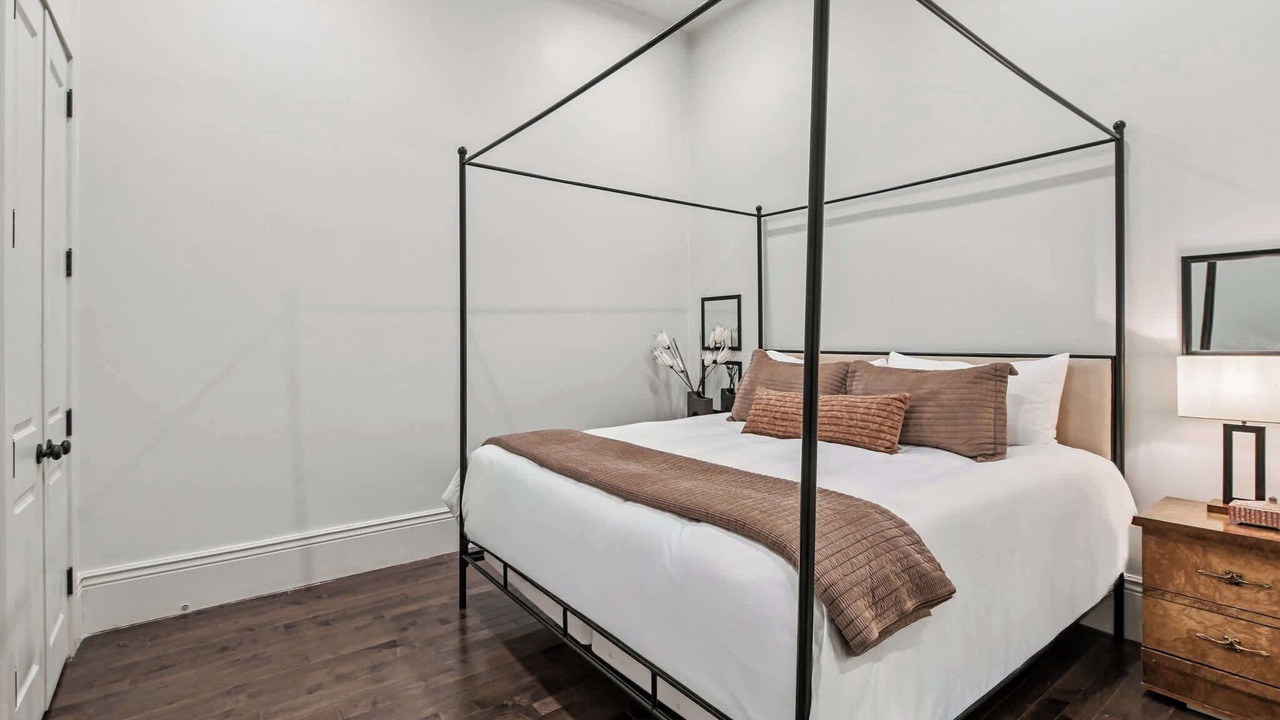 Photo of Bedroom in Central Business District