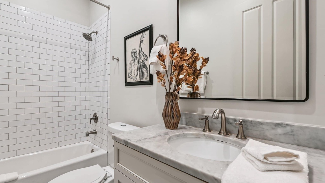 Photo of Bathroom in Central Business District