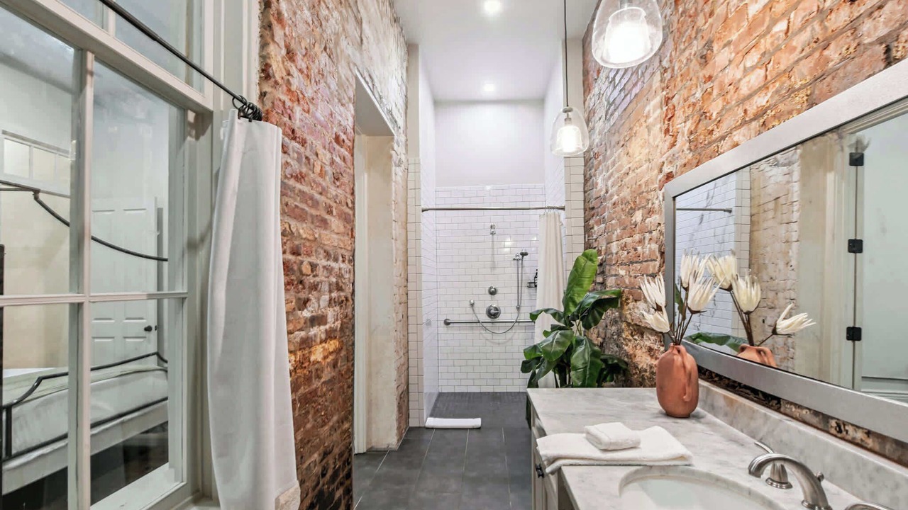Photo of Bathroom in Central Business District