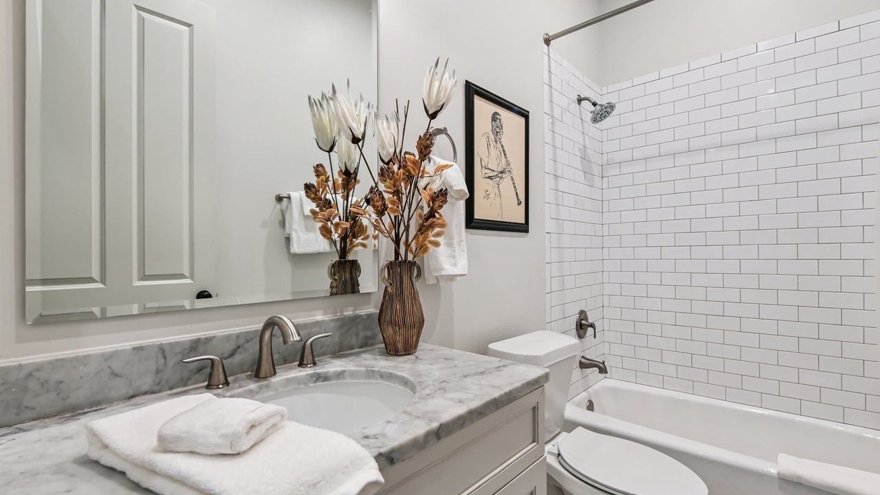 Photo of Bathroom in Central Business District