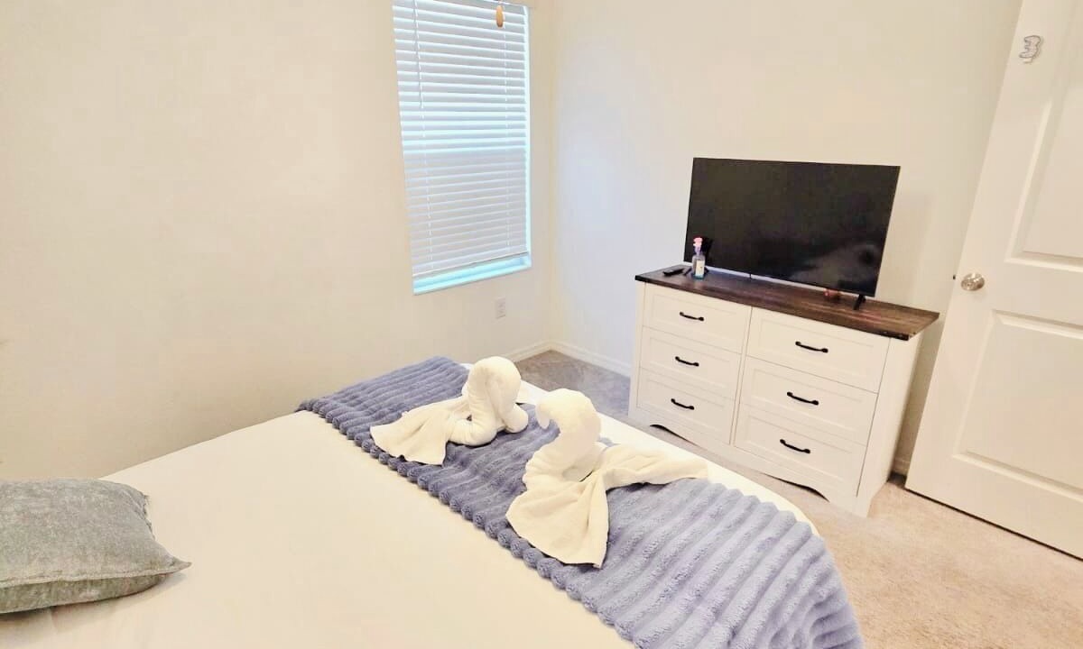 Photo of Bedroom in Zephyrhills West