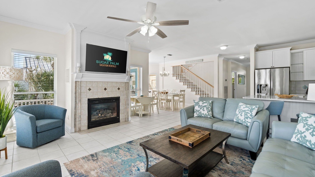 Photo of Livingroom in Clipper Cove