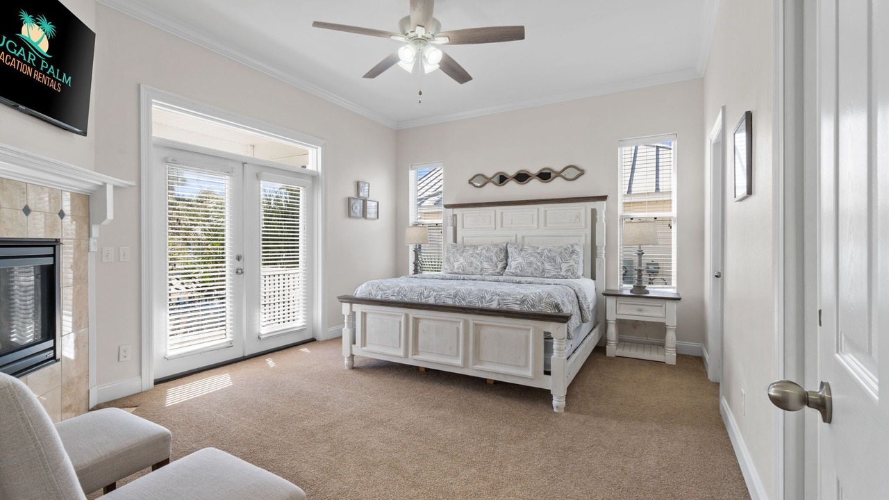 Photo of Livingroom in Clipper Cove
