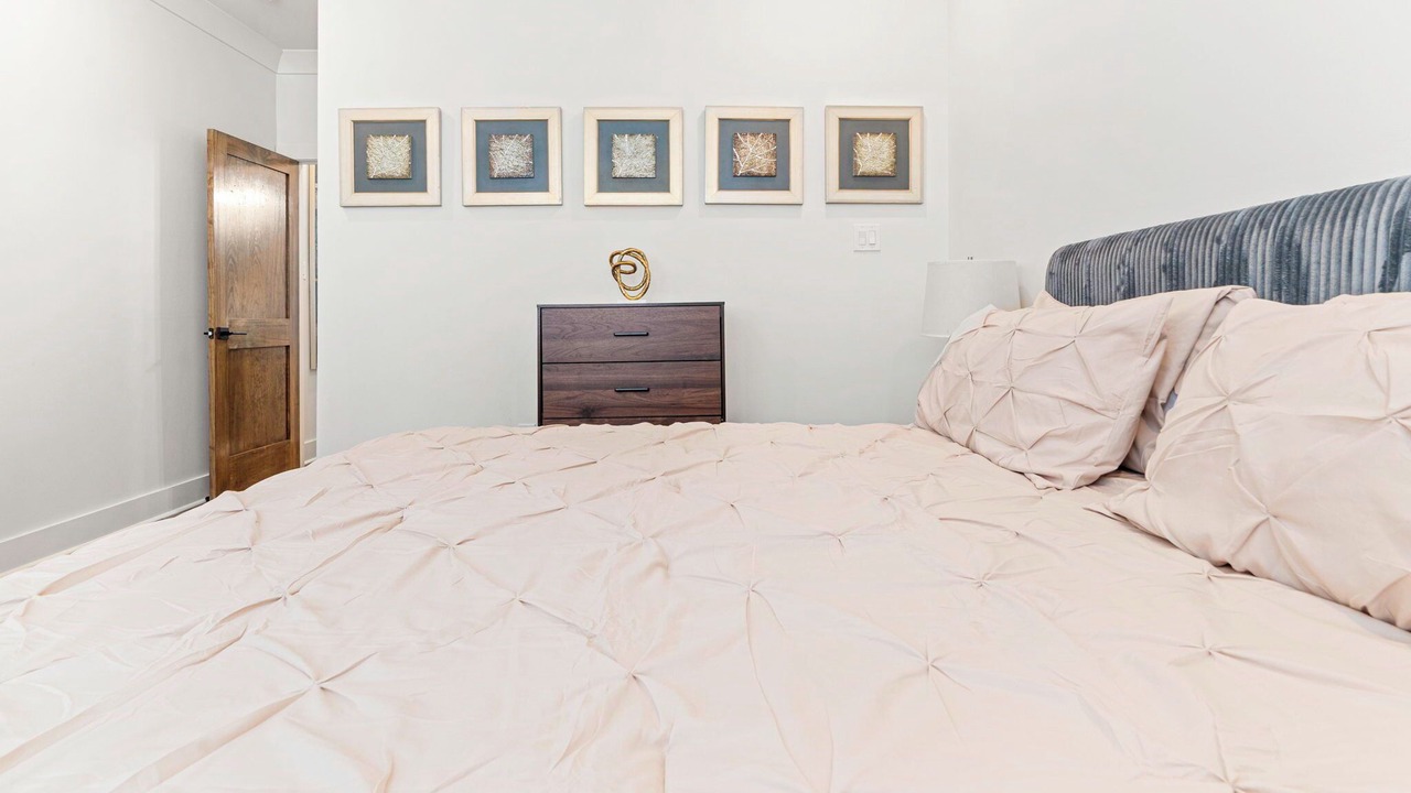 Photo of Bedroom in Dillard
