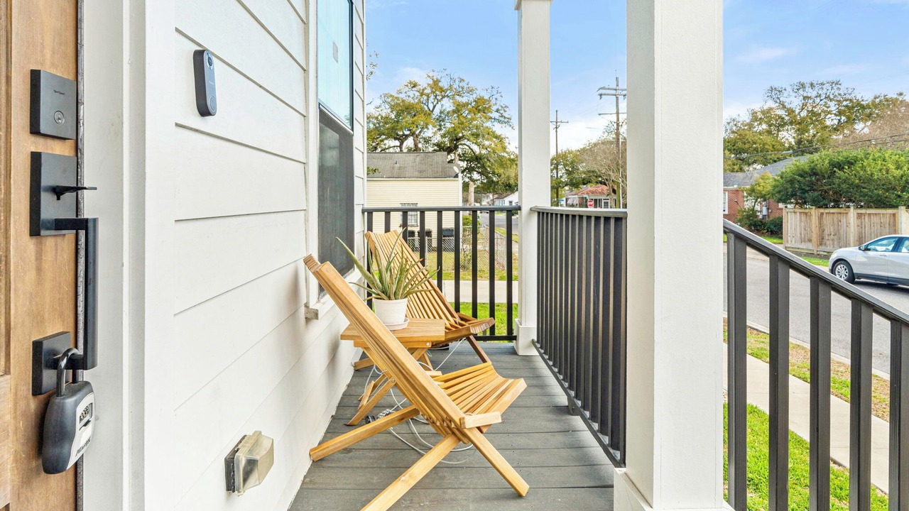 Photo of Patio Balcony in Dillard