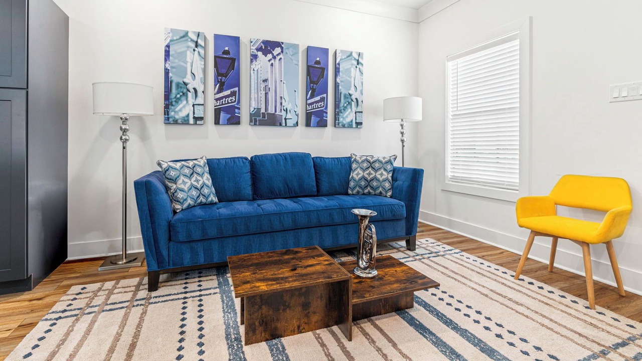 Photo of Livingroom in Dillard