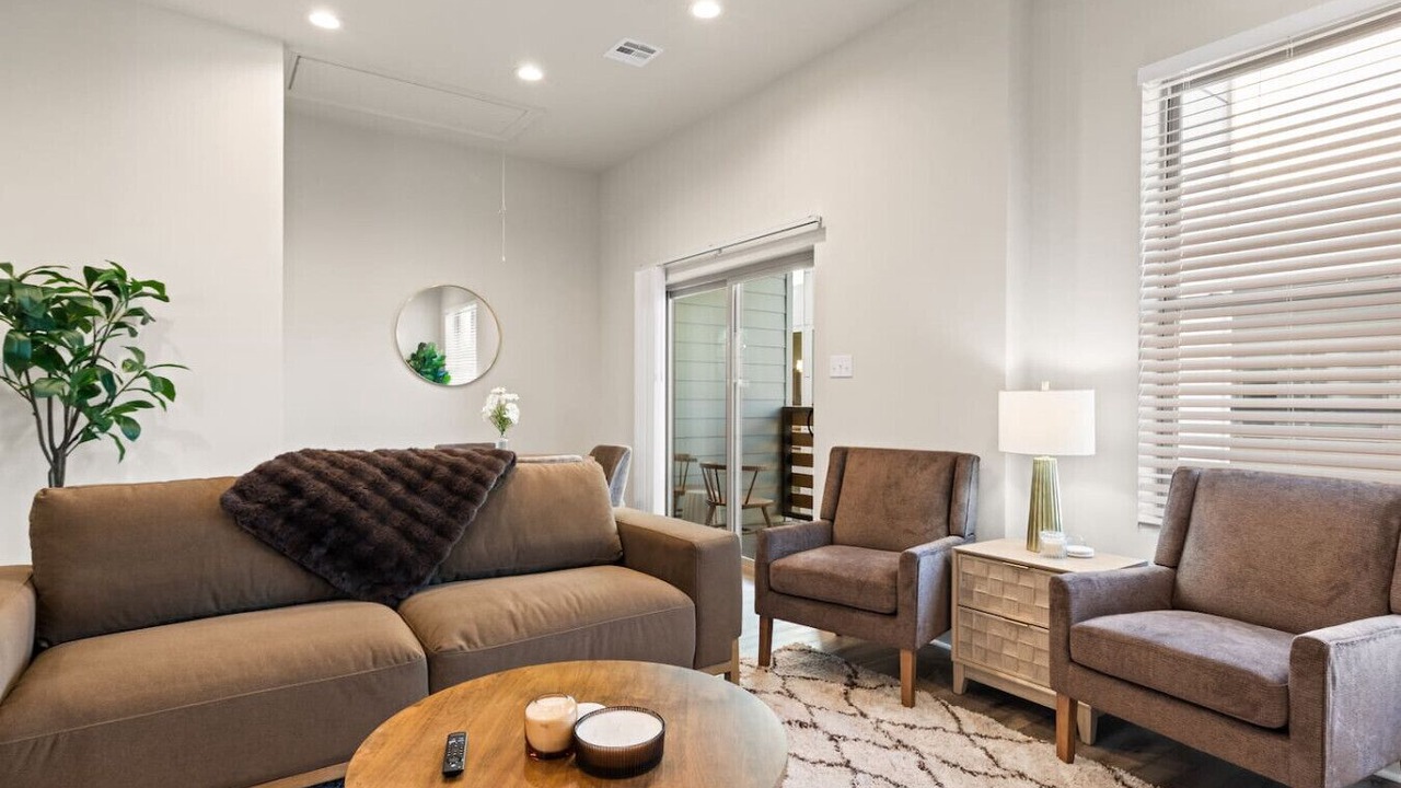 Photo of Livingroom in Youngsville
