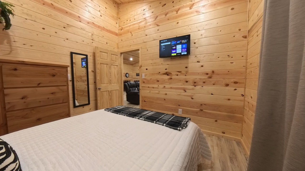 Photo of Bedroom in Calera