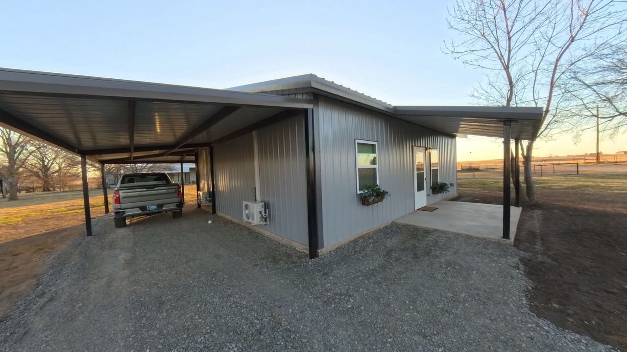 Photo of Outdoor in Calera