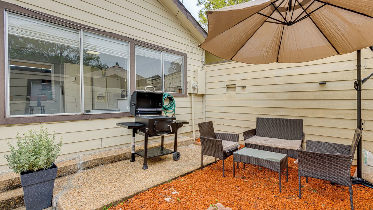 Photo of Outdoor in Clodine