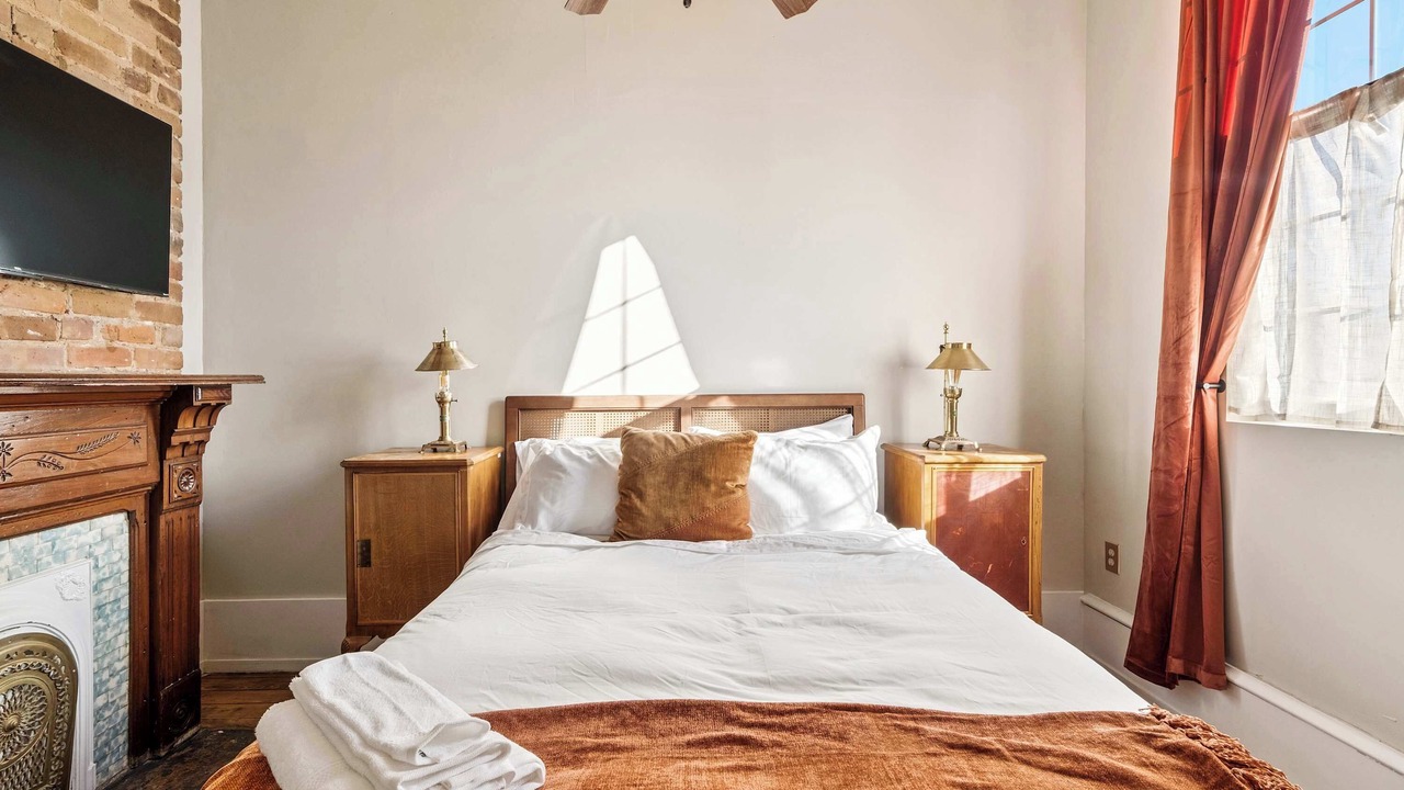 Photo of Bedroom in Treme