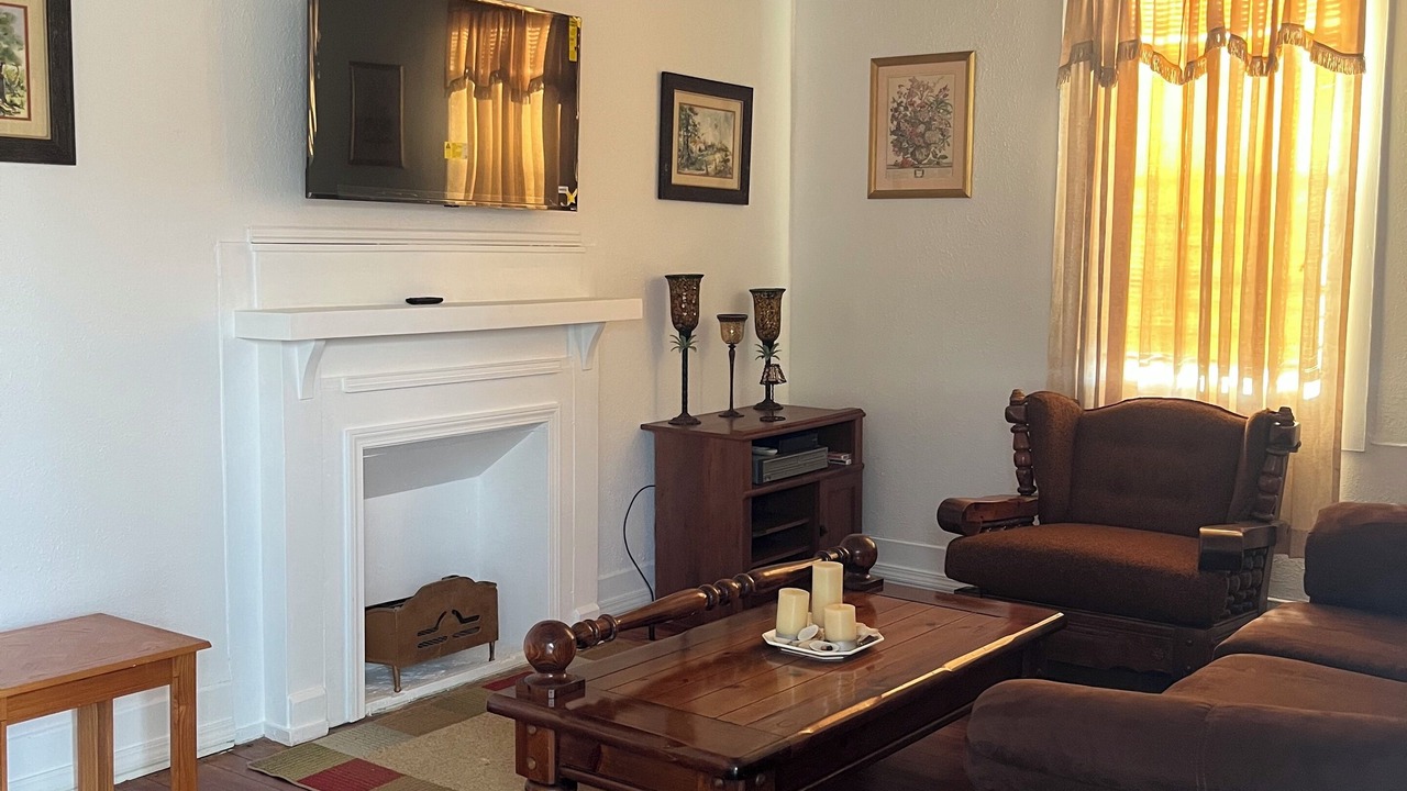 Photo of Livingroom in Mid City North