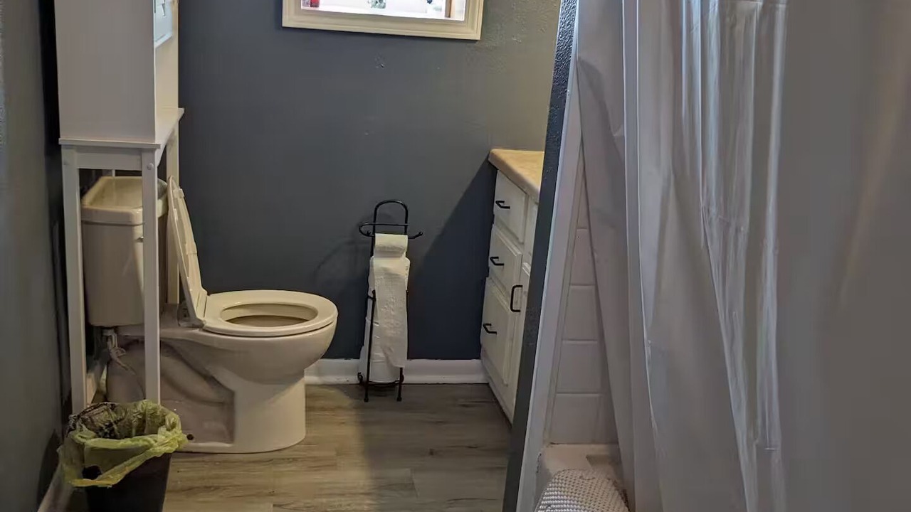 Photo of Bathroom in Buras-Triumph