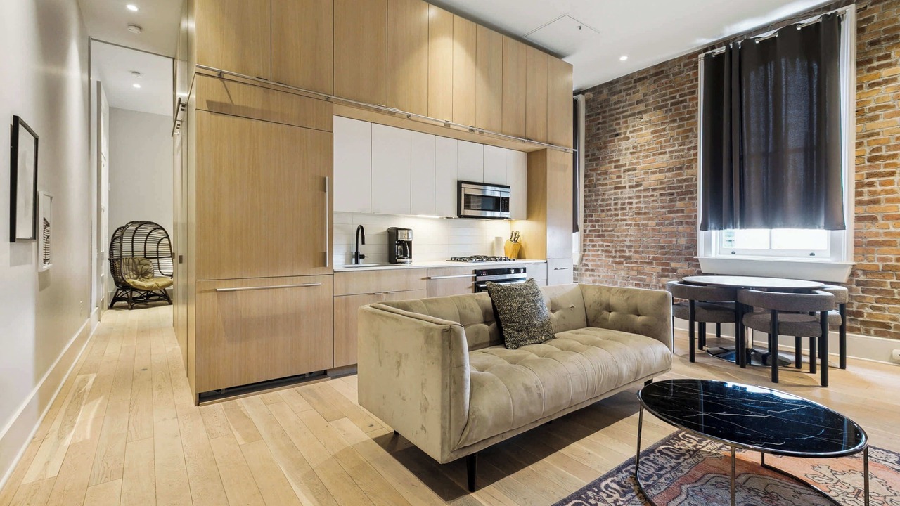 Photo of Livingroom in Tulane - Gravier