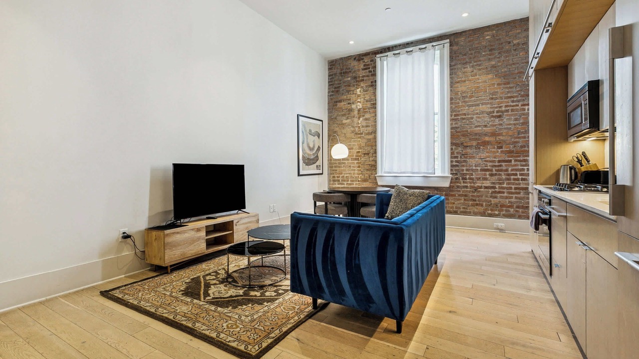 Photo of Livingroom in Tulane - Gravier