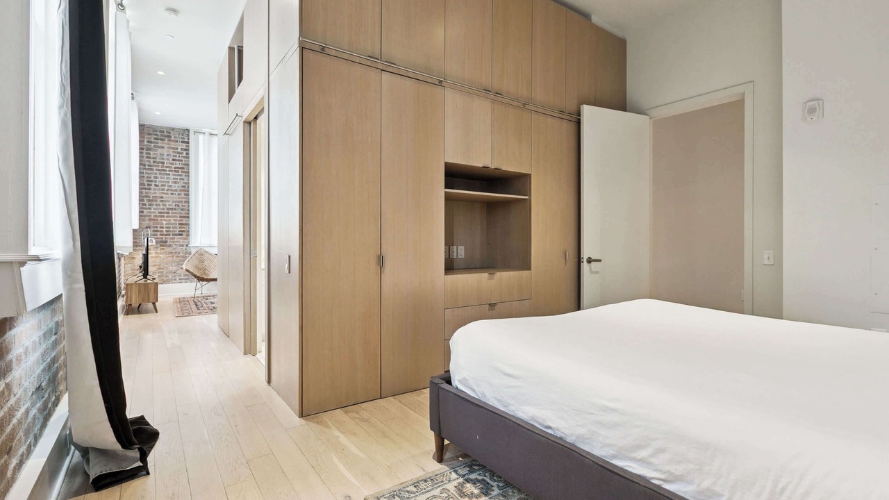 Photo of Bedroom in Tulane - Gravier