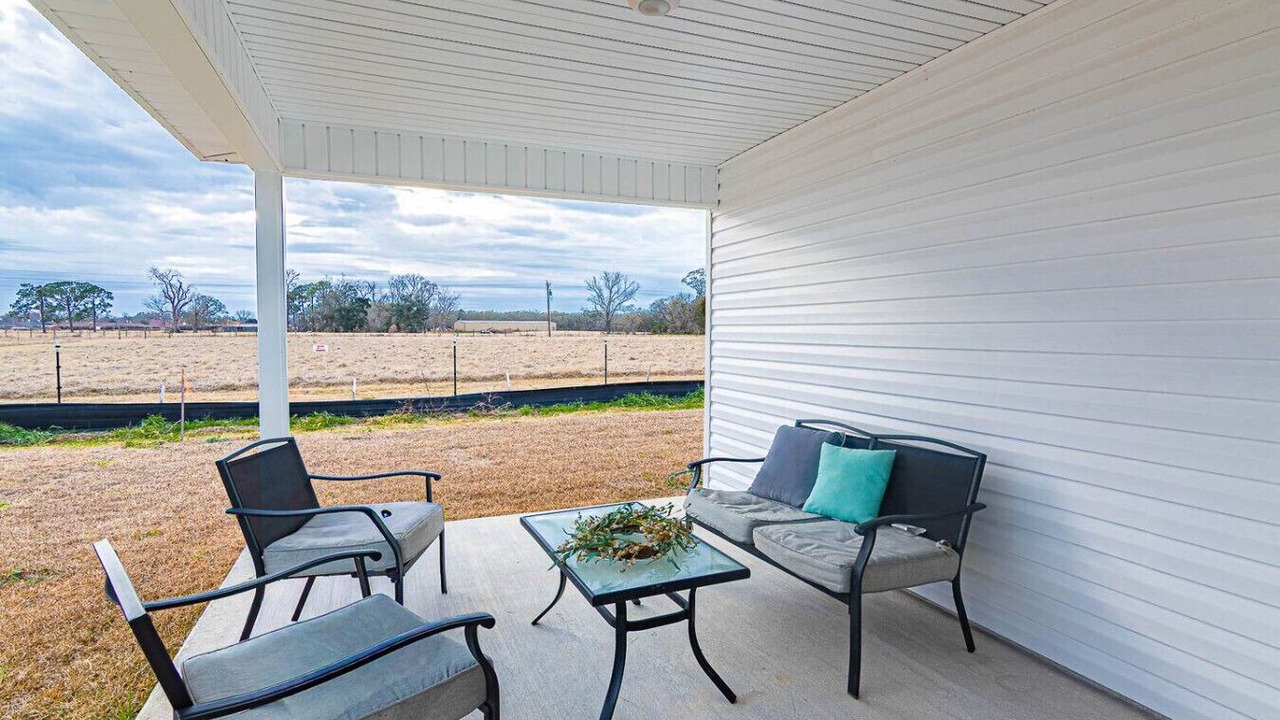 Photo of Patio Balcony in Broussard