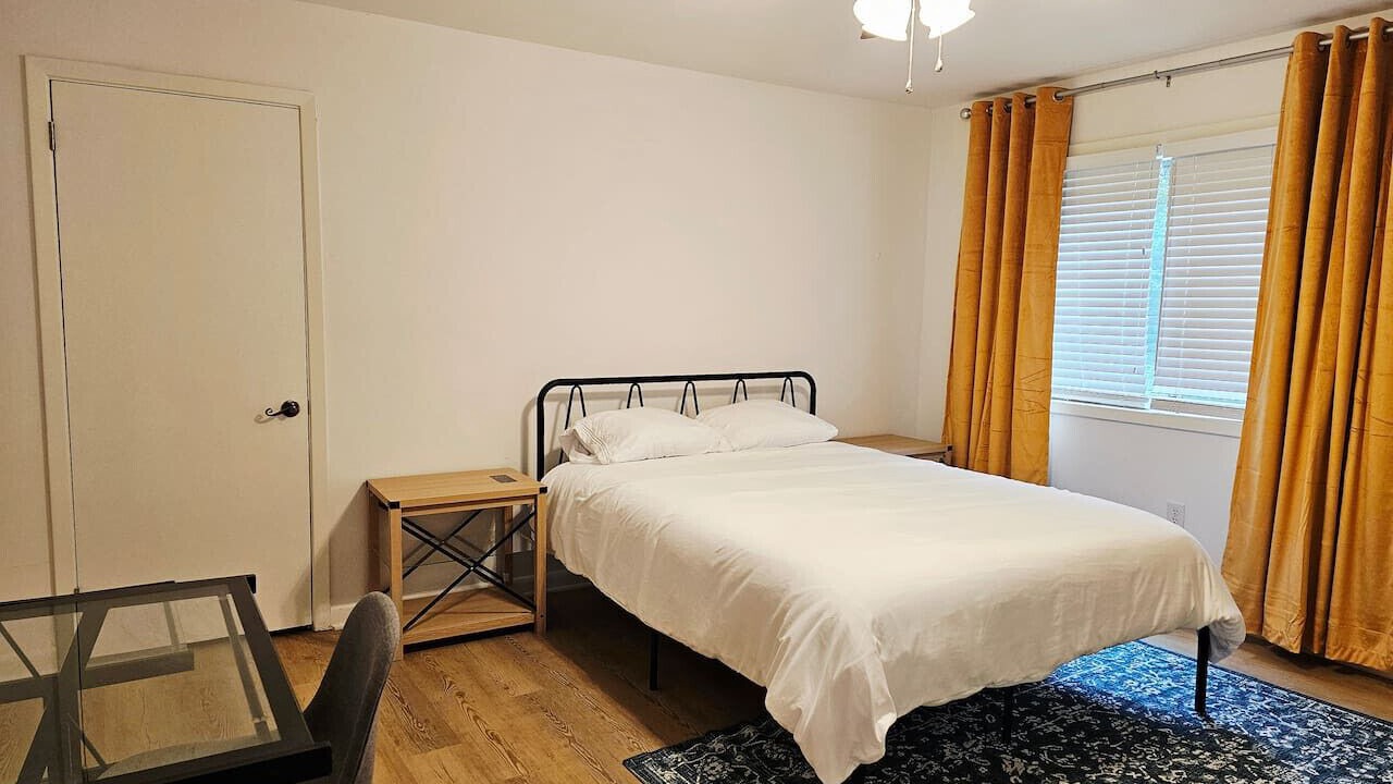 Photo of Bedroom in Starkville