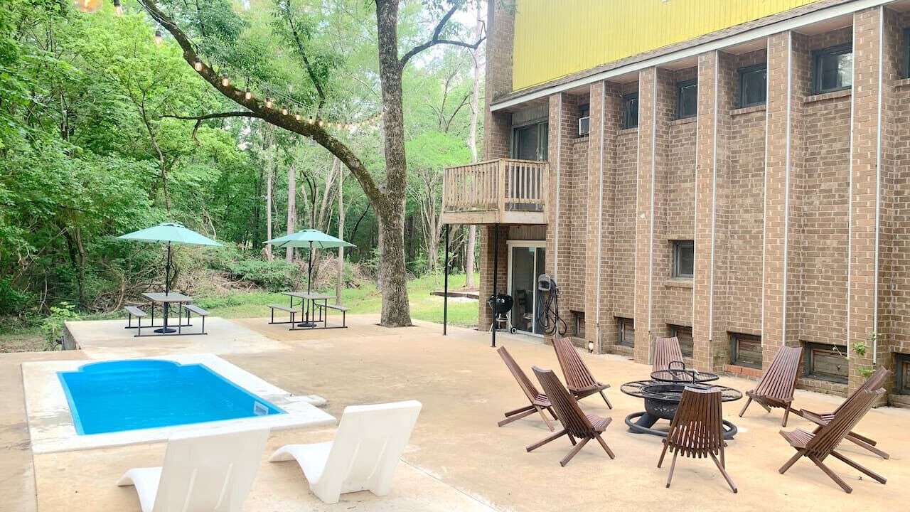 Photo of Outdoor in Starkville