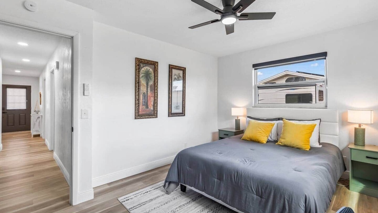 Photo of Bedroom in South Daytona