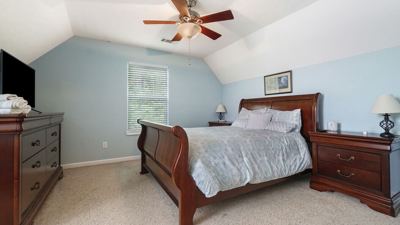 Photo of Bedroom in Dadeville