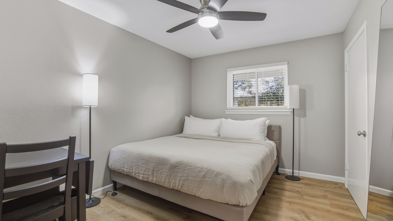 Photo of Bedroom in Highlands - Perkins