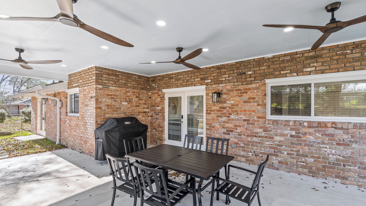 Photo of Outdoor in Highlands - Perkins