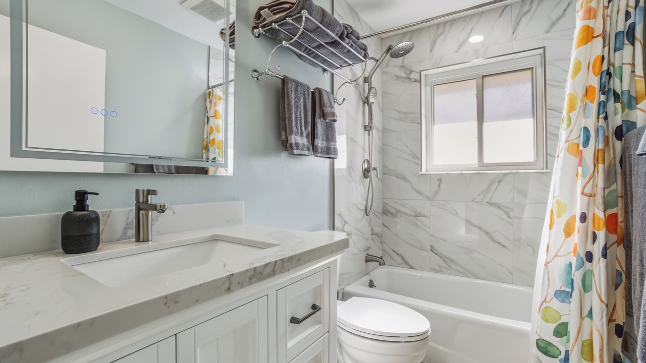 Photo of Bathroom in Highlands - Perkins