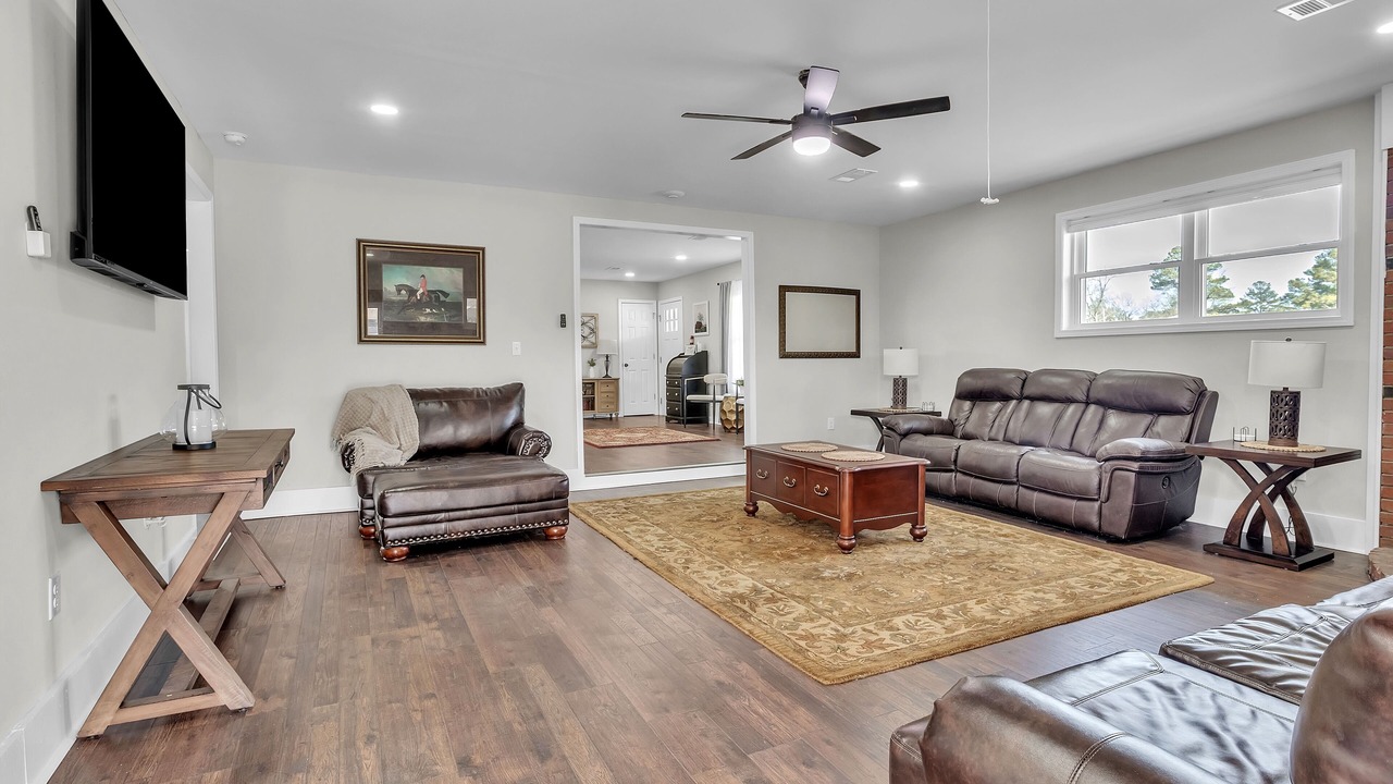 Photo of Livingroom in Columbus