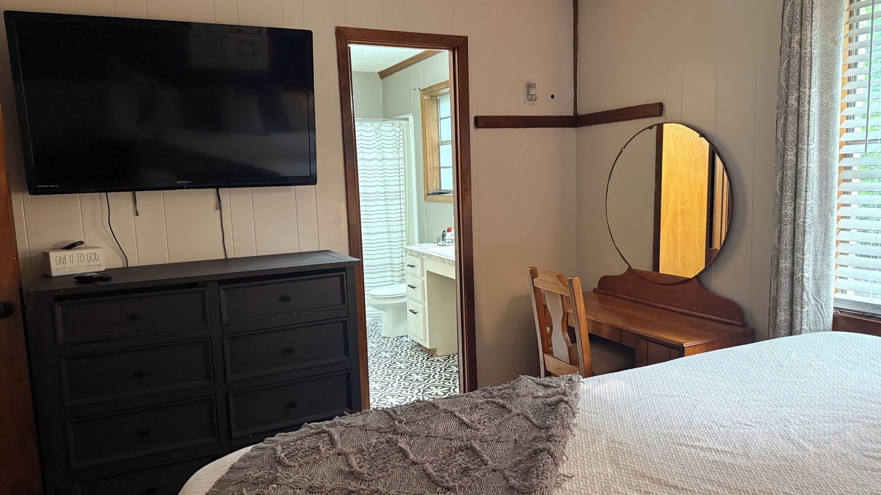 Photo of Bedroom in Jasper