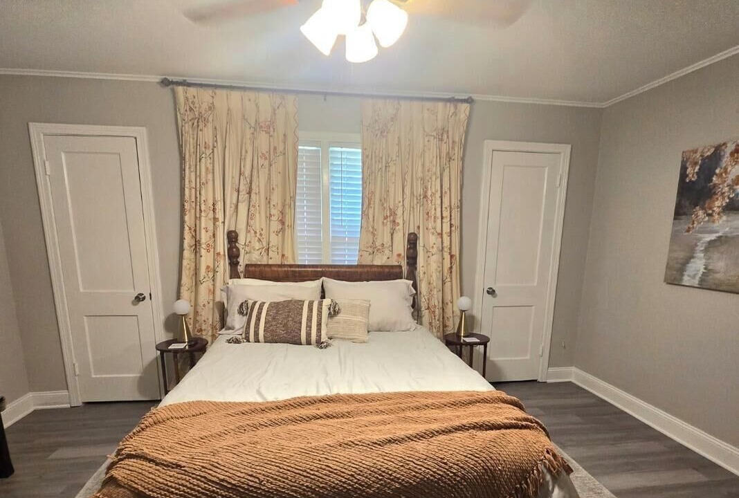 Photo of Bedroom in Broadmoor