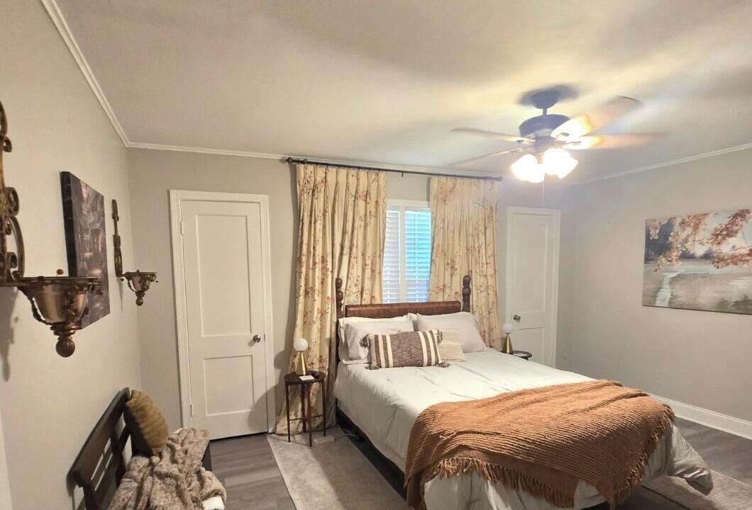 Photo of Bedroom in Broadmoor
