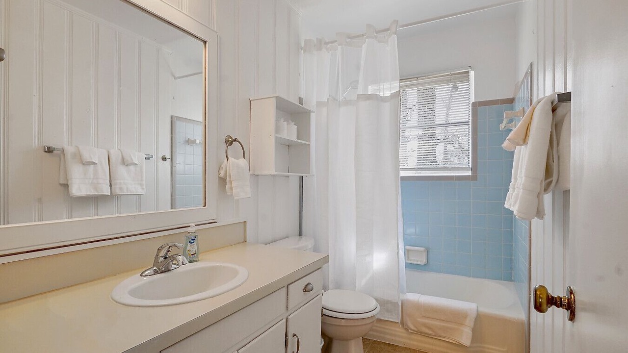 Photo of Bathroom in Crestline Heights