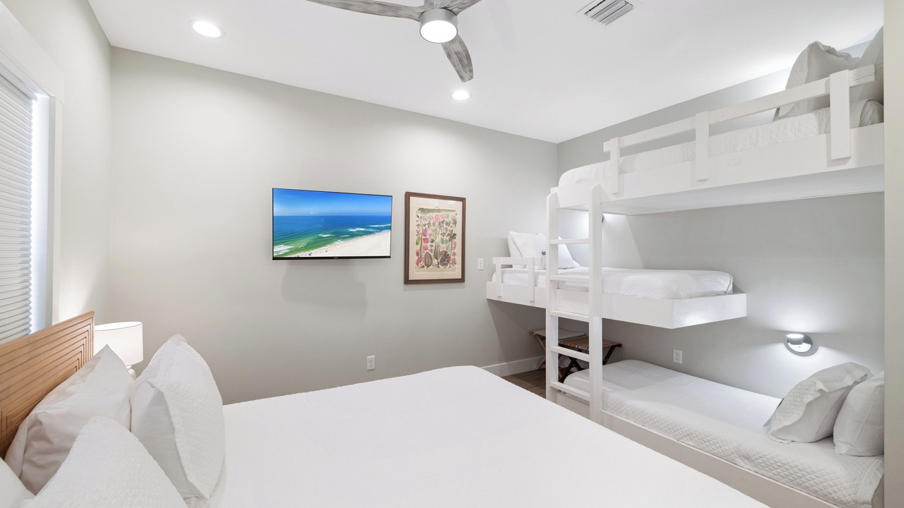 Photo of Bedroom in Southpointe