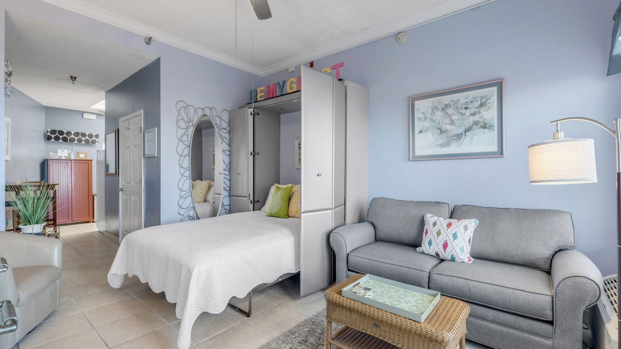 Photo of Bedroom in Lenox Park