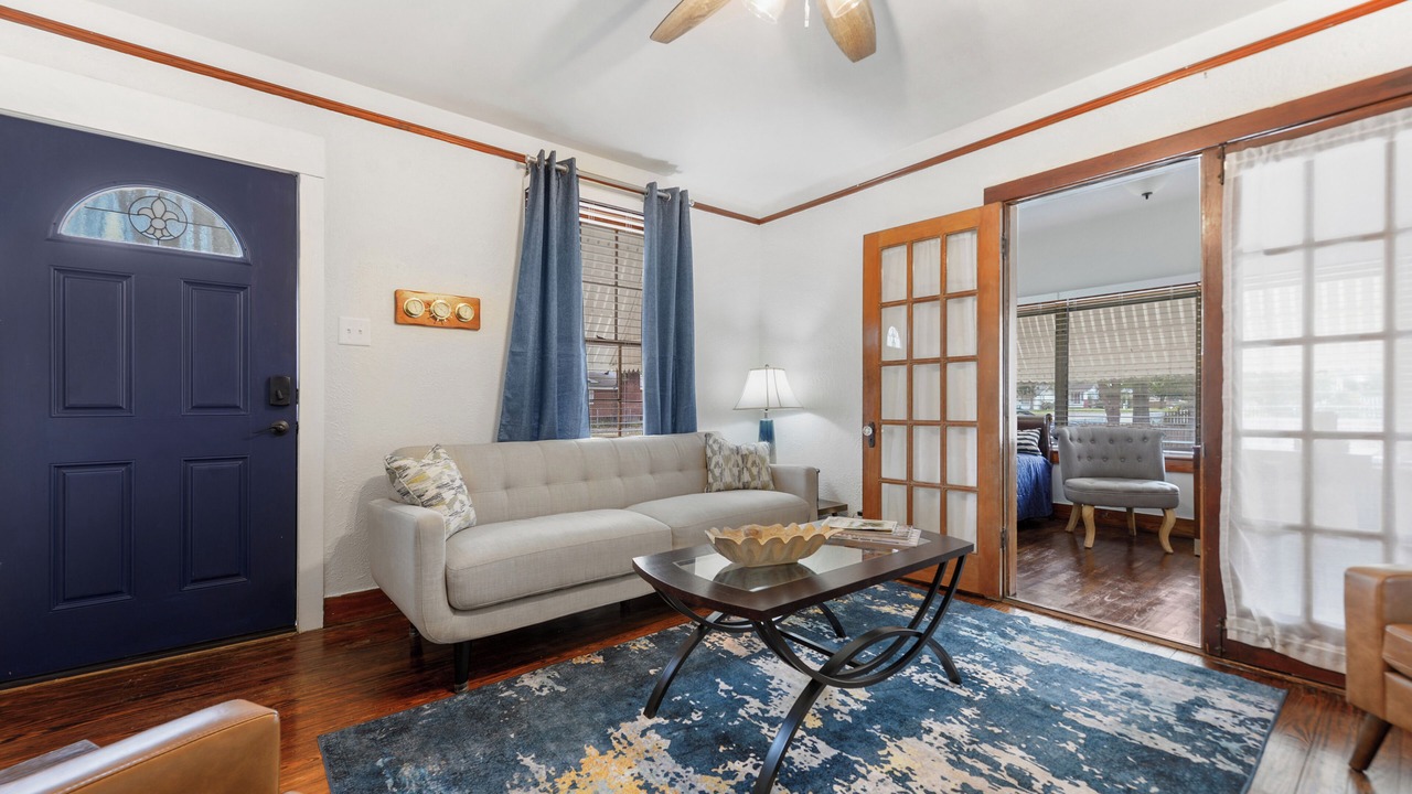 Photo of Livingroom in Gulfport