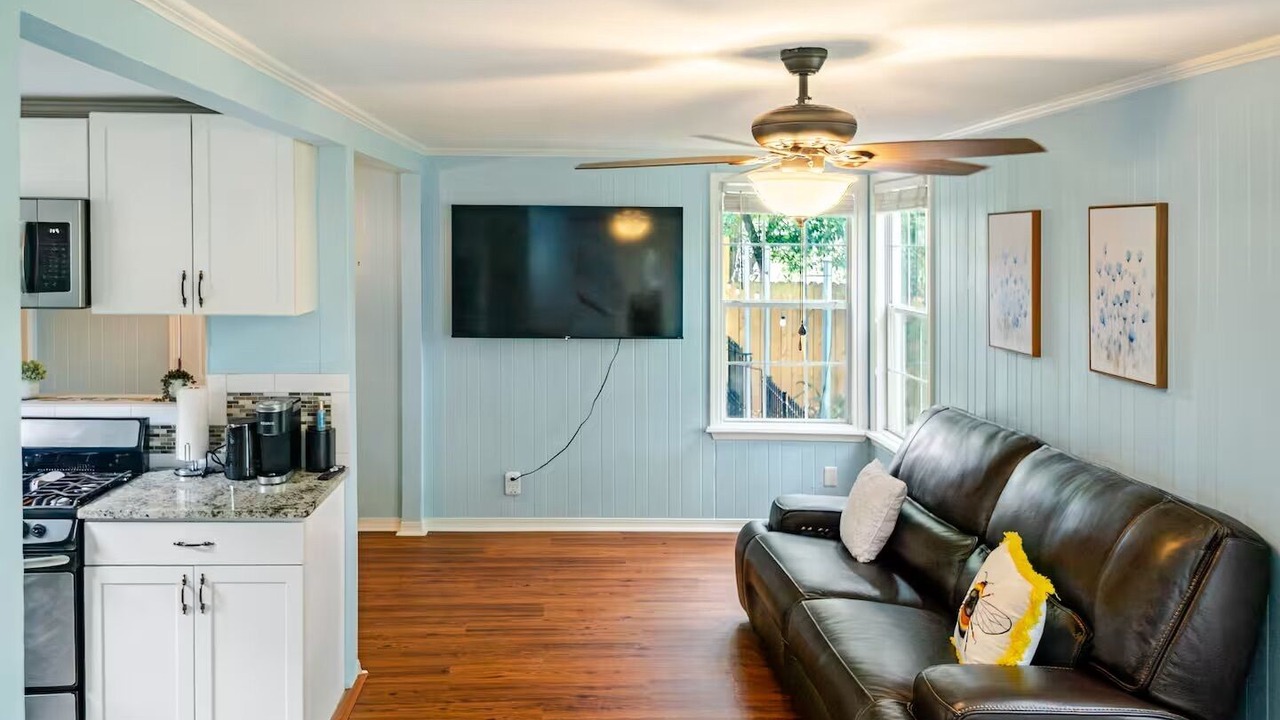 Photo of Livingroom in Broadmoor