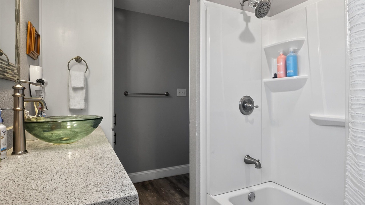 Photo of Bathroom in Galveston