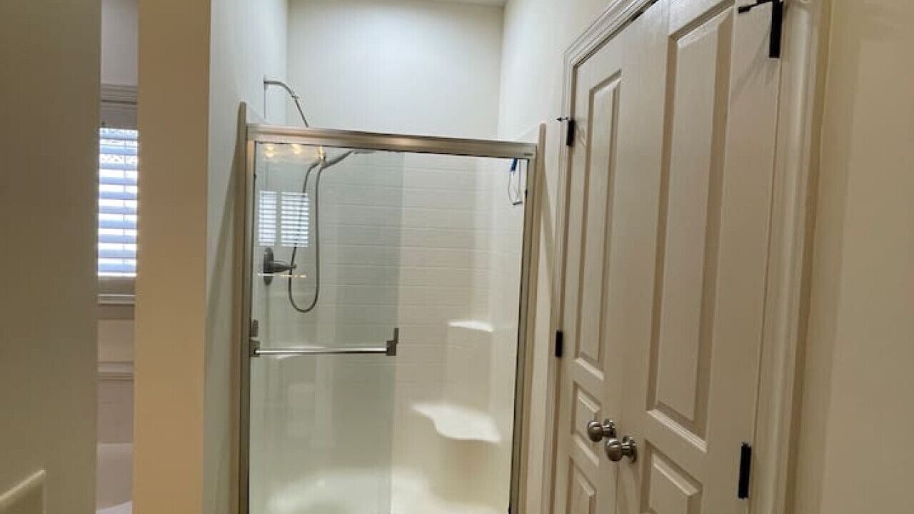 Photo of Bathroom in Tuscaloosa