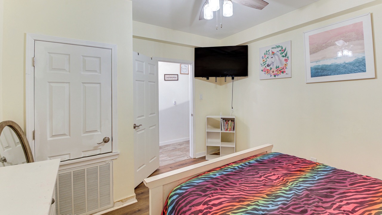 Photo of Bedroom in Benton