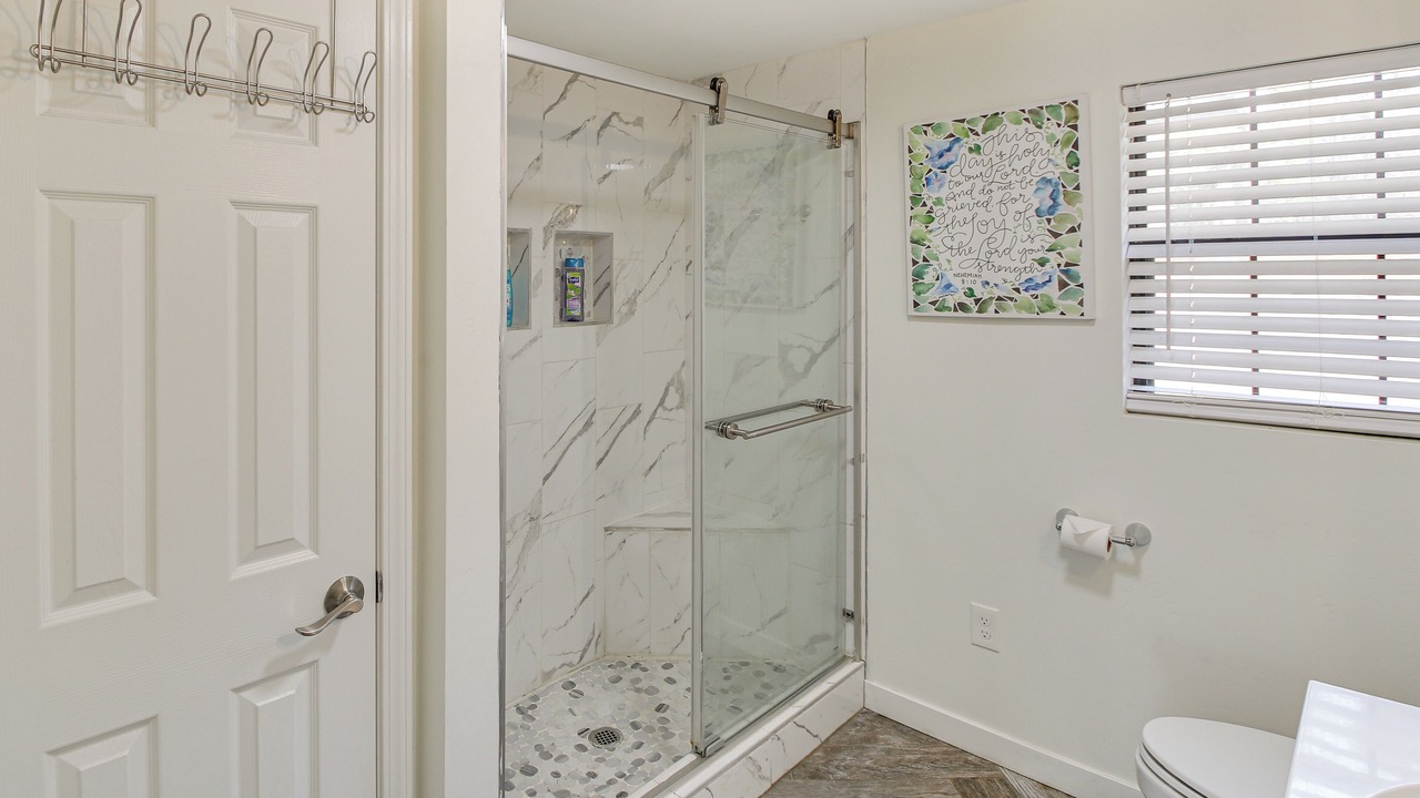 Photo of Bathroom in Benton
