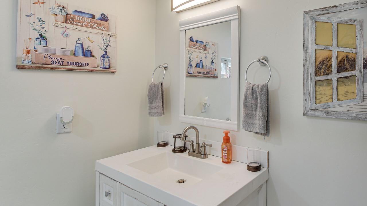 Photo of Bathroom in Benton