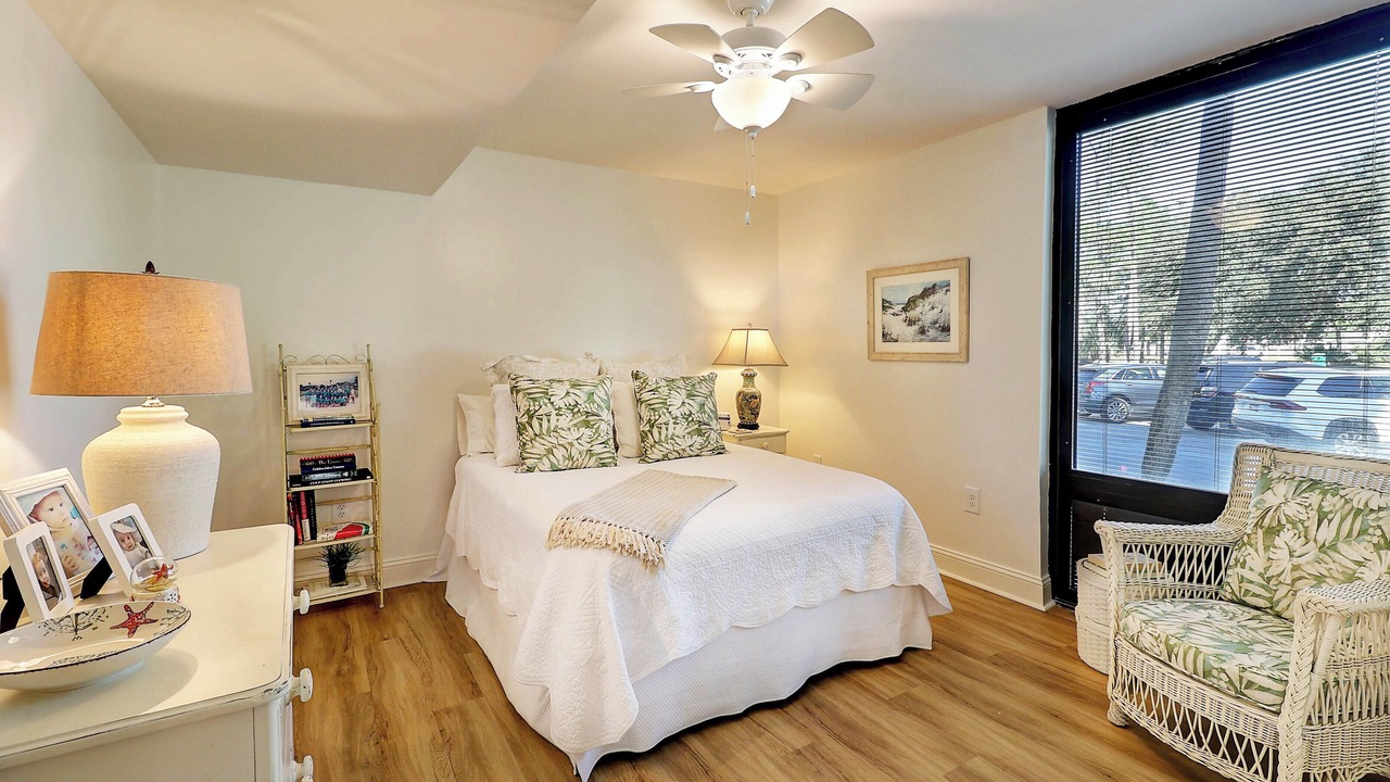 Photo of Bedroom in Upper Grand Lagoon