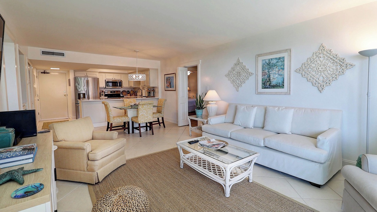 Photo of Livingroom in Upper Grand Lagoon