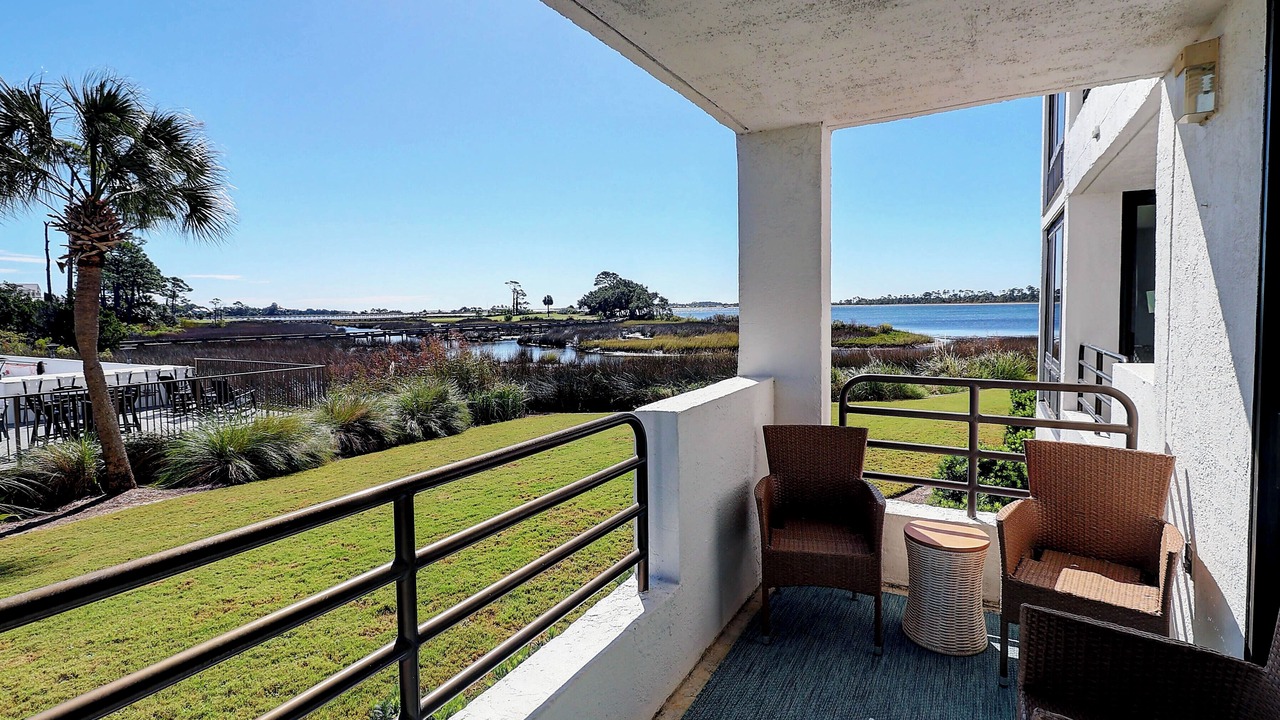 Photo of Patio Balcony in Upper Grand Lagoon