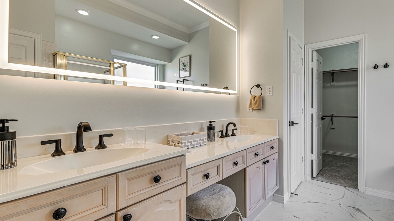 Photo of Bathroom in Far North Dallas