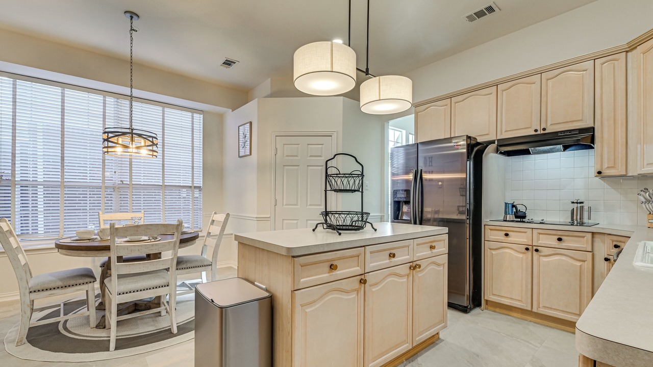 Photo of Kitchen in Far North Dallas